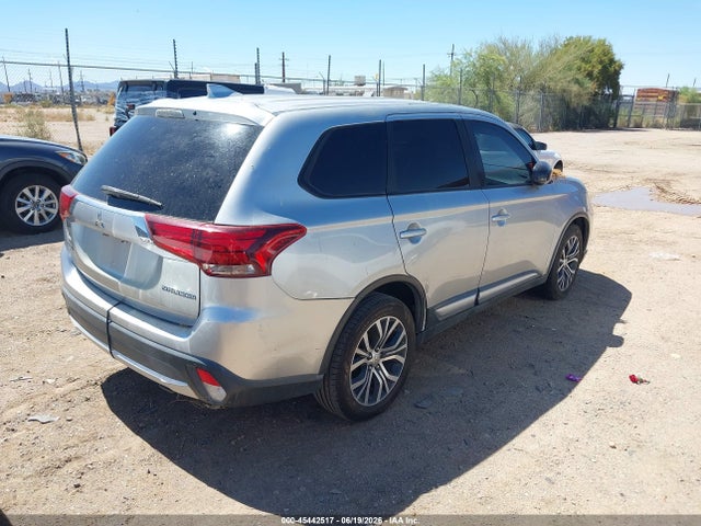 45442517 :رقم المزاد ، JA4AD2A3XJZ054801 vin ، 2018 Mitsubishi Outlander Es مزاد بيع