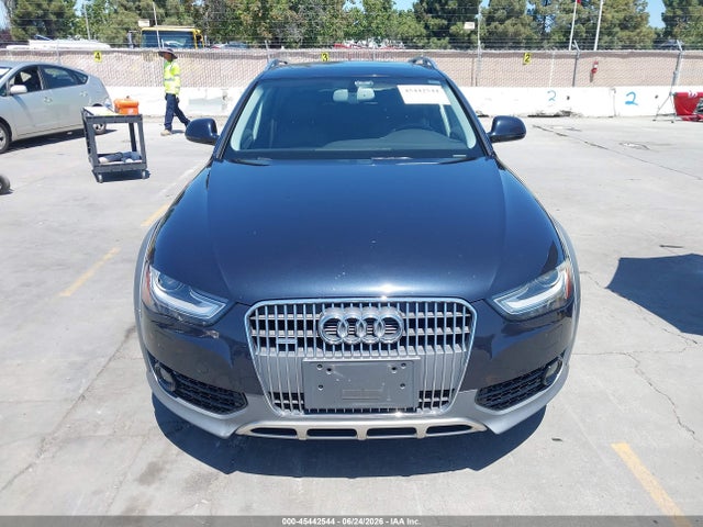 WA1UFAFLXFA139945 Audi Allroad 2.0t Premium