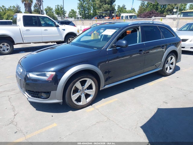 WA1UFAFLXFA139945 Audi Allroad 2.0t Premium
