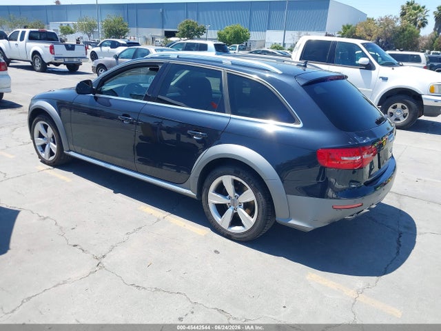 WA1UFAFLXFA139945 Audi Allroad 2.0t Premium