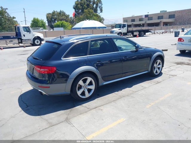 WA1UFAFLXFA139945 Audi Allroad 2.0t Premium