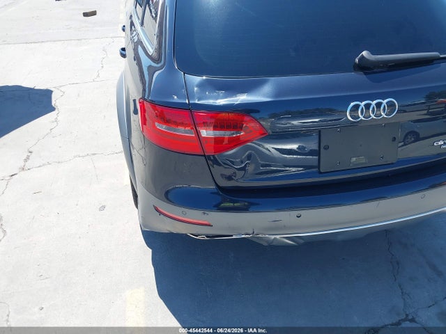 WA1UFAFLXFA139945 Audi Allroad 2.0t Premium