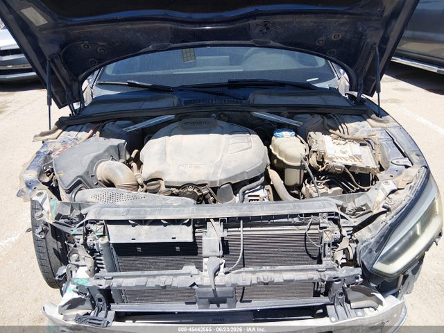 45442555 :رقم المزاد ، WAUBNCF59JA061161 vin ، 2018 Audi A5 2.0t Premium مزاد بيع