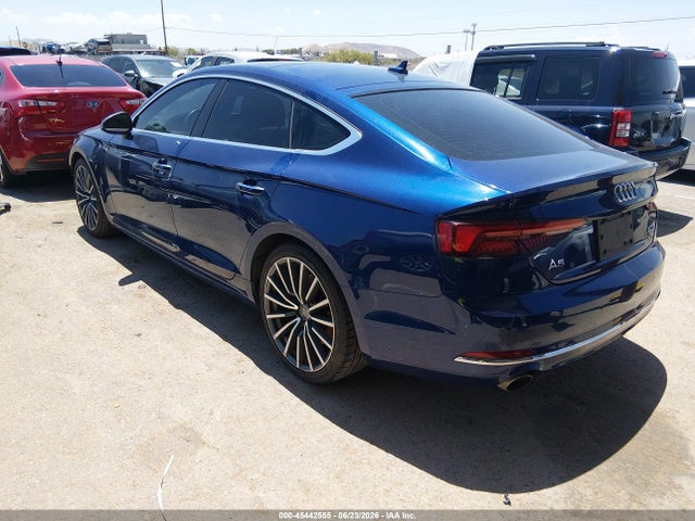 45442555 :رقم المزاد ، WAUBNCF59JA061161 vin ، 2018 Audi A5 2.0t Premium مزاد بيع