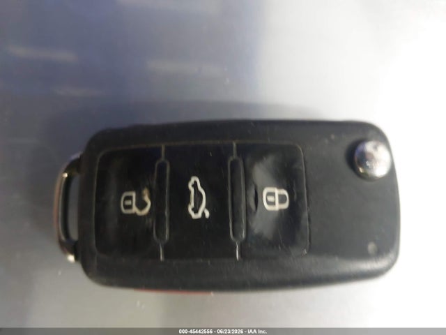 2012 Volkswagen Passat 2.5l S მანქანა იყიდება აუქციონზე, vin: 1VWAP7A38CC064790, აუქციონის ნომერი: 45442556