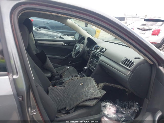Aukcja sprzedaży 2012 Volkswagen Passat 2.5l S, vin: 1VWAP7A38CC064790, numer aukcji: 45442556