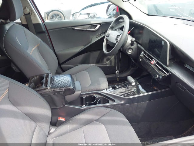 2025 Kia Niro Lx მანქანა იყიდება აუქციონზე, vin: KNDCP3LE8S5248892, აუქციონის ნომერი: 45442562