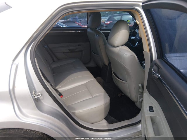 45442619 :رقم المزاد ، 2C3KA53G27H871164 vin ، 2007 Chrysler 300 Touring مزاد بيع