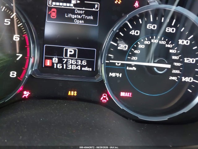 45442672 :رقم المزاد ، JF2SJAJC4JH444992 vin ، 2018 Subaru Forester 2.5i Limited مزاد بيع