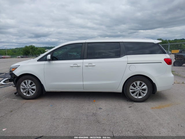 KIA SEDONA LX 2017 KNDMB5C18H6320205 Image 15