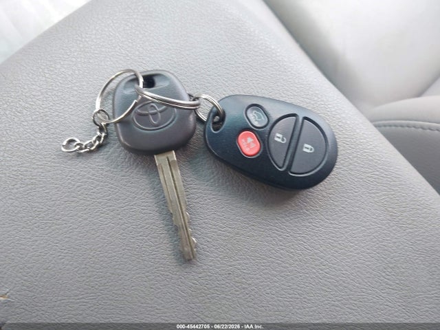 45442705 :رقم المزاد ، 5TDJK3EH5AS037820 vin ، 2010 Toyota Highlander Se V6 مزاد بيع