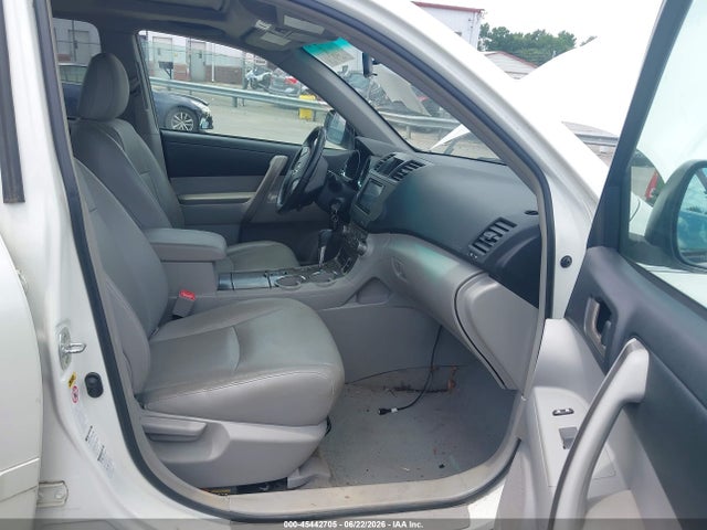 45442705 :رقم المزاد ، 5TDJK3EH5AS037820 vin ، 2010 Toyota Highlander Se V6 مزاد بيع