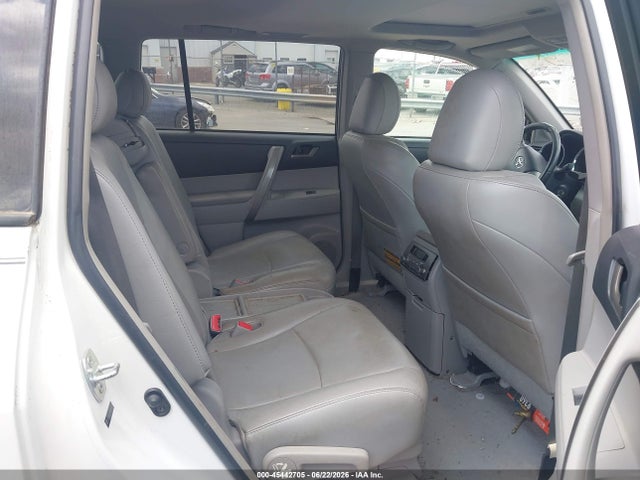 45442705 :رقم المزاد ، 5TDJK3EH5AS037820 vin ، 2010 Toyota Highlander Se V6 مزاد بيع