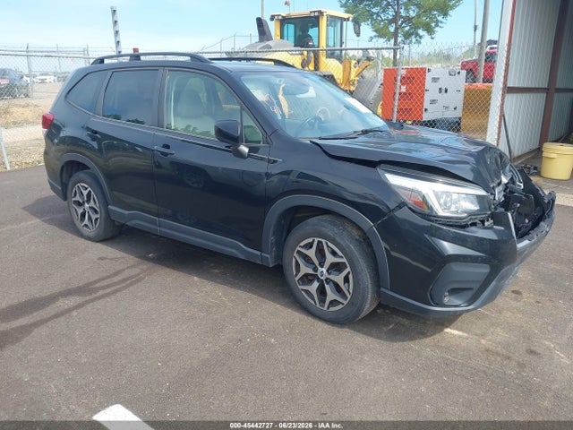 Subaru Forester Premium 2019 JF2SKAEC0KH509183 Image 1