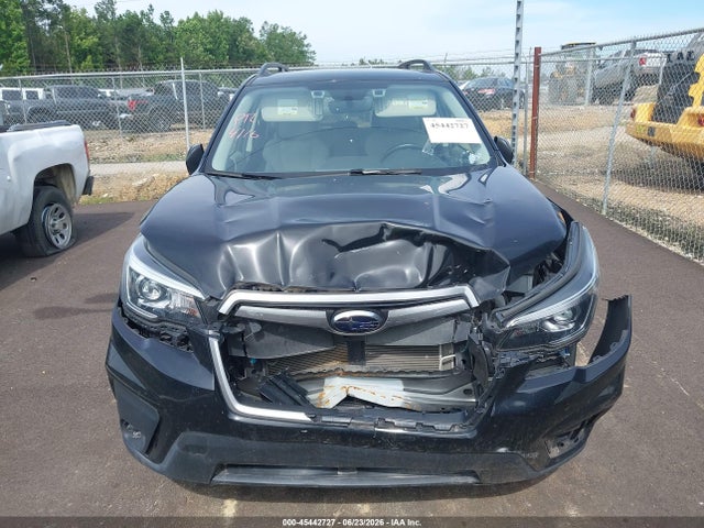 Subaru Forester Premium 2019 JF2SKAEC0KH509183 Image 12