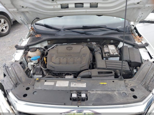 Продажа на аукционе авто 2020 Volkswagen Passat 2.0t Se, vin: 1VWSA7A38LC009424, номер лота: 45442744