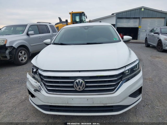 Продажа на аукционе авто 2020 Volkswagen Passat 2.0t Se, vin: 1VWSA7A38LC009424, номер лота: 45442744