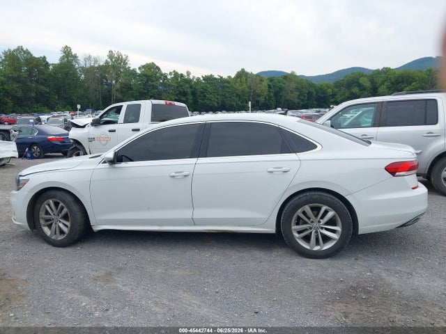 Продажа на аукционе авто 2020 Volkswagen Passat 2.0t Se, vin: 1VWSA7A38LC009424, номер лота: 45442744