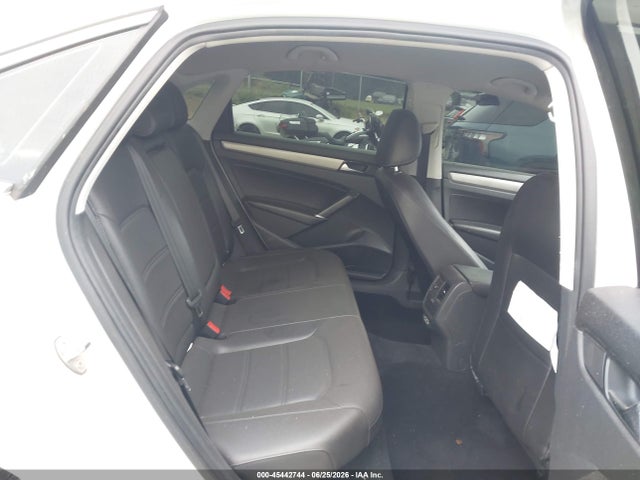 Продажа на аукционе авто 2020 Volkswagen Passat 2.0t Se, vin: 1VWSA7A38LC009424, номер лота: 45442744