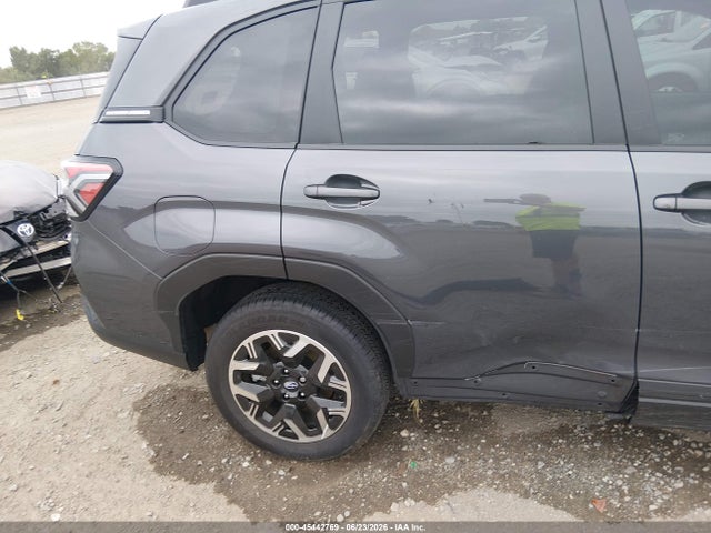 Продажа на аукционе авто 2025 Subaru Forester Premium, vin: JF2SLDDC7SH612052, номер лота: 45442769