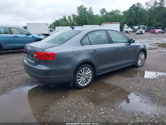 Продаж на аукціоні авто 2013 Volkswagen Jetta 2.0l Tdi, vin: 3VWLL7AJ0DM395057, номер лоту: 45442790