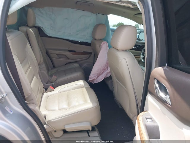 45442811 :رقم المزاد ، 1GKKNXLS3HZ158988 vin ، 2017 Gmc Acadia Denali مزاد بيع