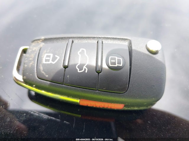 Продаж на аукціоні авто 2017 Audi A3 Premium, vin: WAUAUGFF7H1066710, номер лоту: 45442853