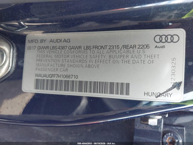 Продаж на аукціоні авто 2017 Audi A3 Premium, vin: WAUAUGFF7H1066710, номер лоту: 45442853