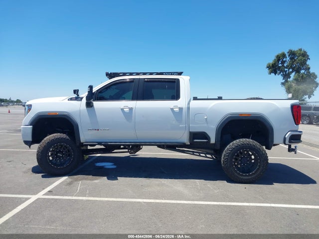 45442896 :رقم المزاد ، 1GT49PE78NF167118 vin ، 2022 Gmc Sierra 2500hd 4wd  Standard Bed At4 مزاد بيع