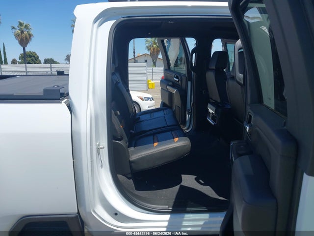 45442896 :رقم المزاد ، 1GT49PE78NF167118 vin ، 2022 Gmc Sierra 2500hd 4wd  Standard Bed At4 مزاد بيع