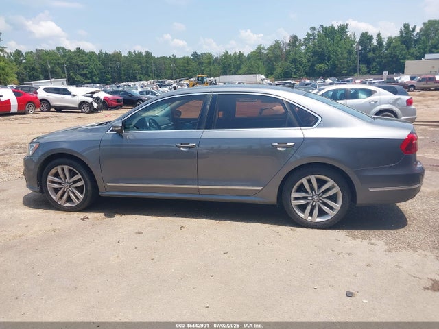 Volkswagen Passat 1.8t Sel 2016 1VWCT7A37GC025554 Image 15