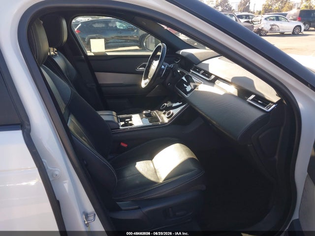 SALYL2RN0JA771602 Land Rover Range Rover Velar D180 Se R-dynamic