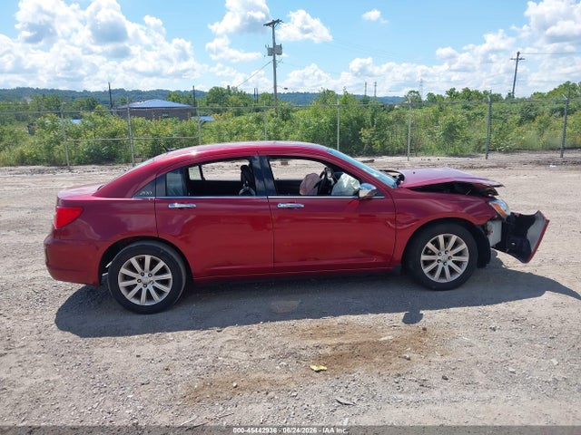 45442936 :رقم المزاد ، 1C3CCBCG5DN523830 vin ، 2013 Chrysler 200 Limited مزاد بيع