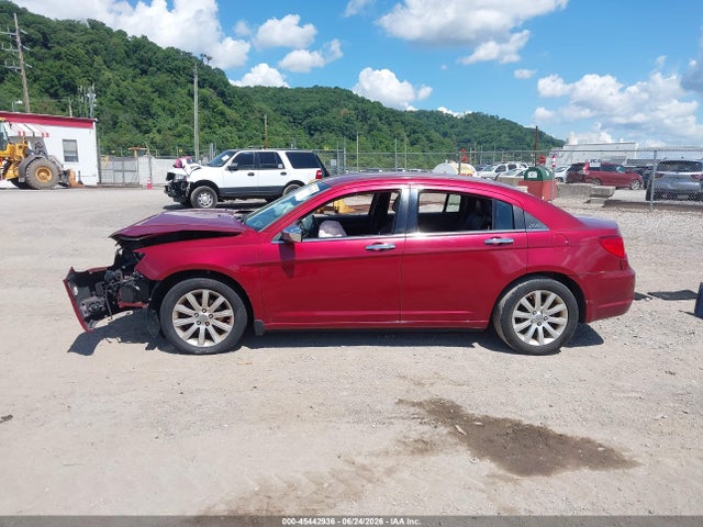 45442936 :رقم المزاد ، 1C3CCBCG5DN523830 vin ، 2013 Chrysler 200 Limited مزاد بيع