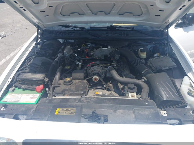 Продажа на аукционе авто 2010 Ford Crown Victoria Police/police Interceptor, vin: 2FABP7BV2AX116704, номер лота: 45442949