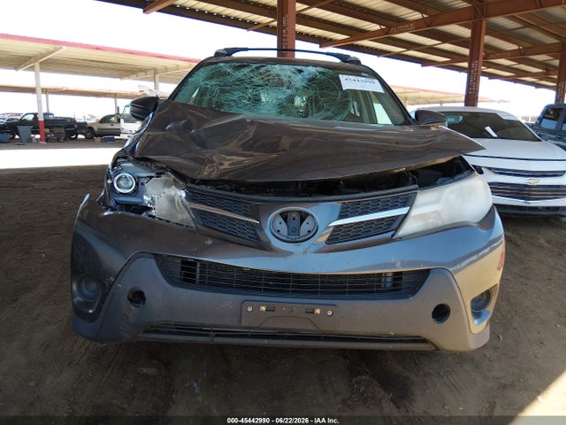 Toyota RAV4 LE 2014 JTMBFREV7ED092935 Image 12