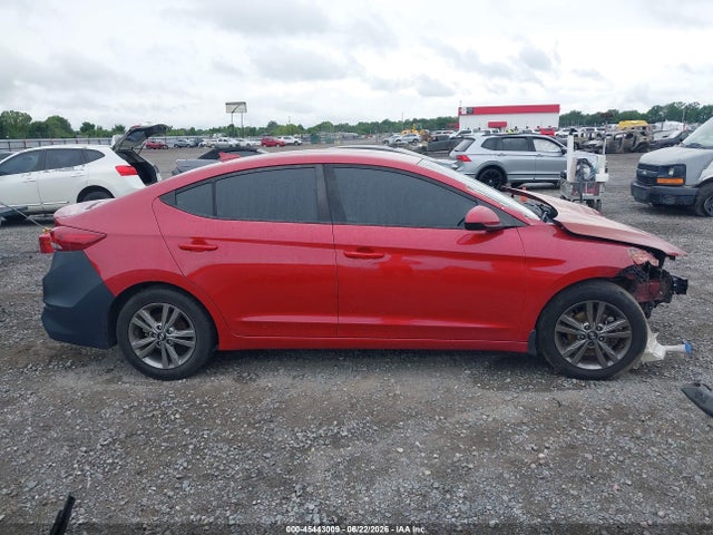 45443009 :رقم المزاد ، 5NPD84LF6JH358757 vin ، 2018 Hyundai Elantra Sel مزاد بيع