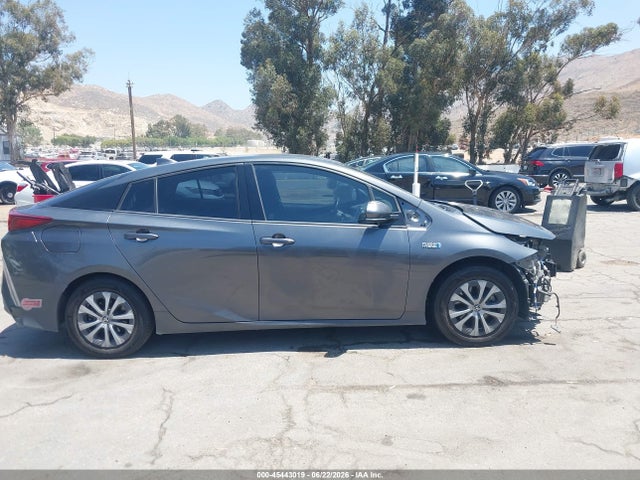 Toyota Prius Prime Xle 2020 JTDKARFP5L3137615 Image 14