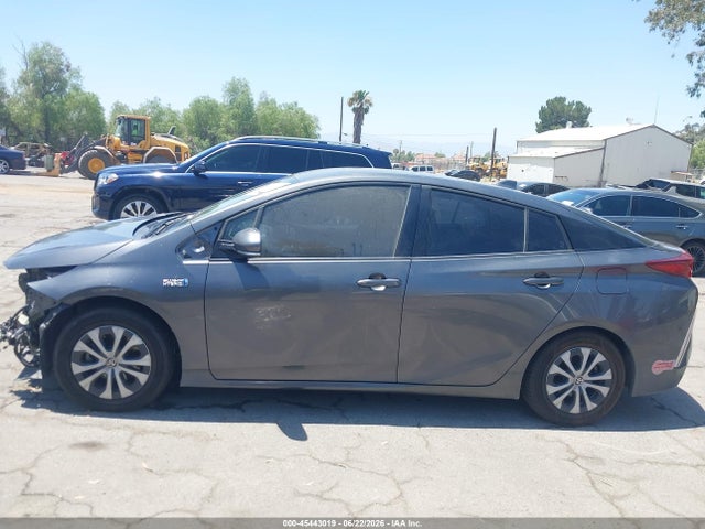 Toyota Prius Prime Xle 2020 JTDKARFP5L3137615 Image 15