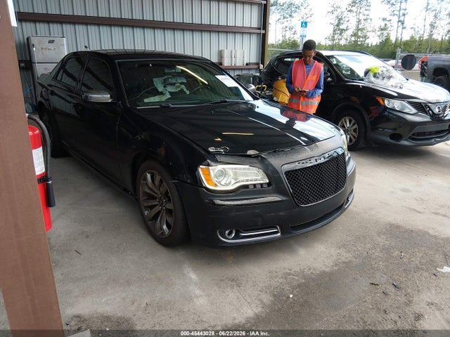 Aukcja sprzedaży 2014 Chrysler 300 300s, vin: 2C3CCABG9EH250803, numer aukcji: 45443028