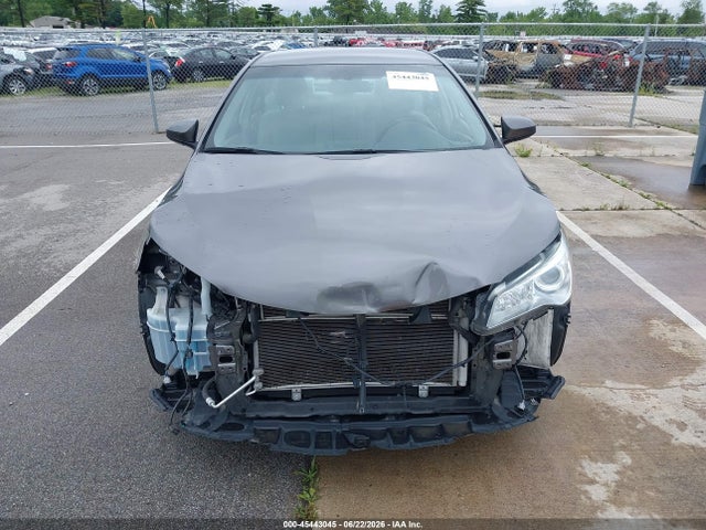 2016 Toyota Camry Hybrid Le მანქანა იყიდება აუქციონზე, vin: 4T1BD1FK6GU198657, აუქციონის ნომერი: 45443045