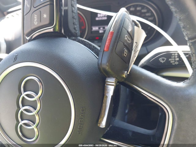 Продажа на аукционе авто 2019 Audi A3 45 Premium, vin: WAUBEGFF7K1016611, номер лота: 45443063