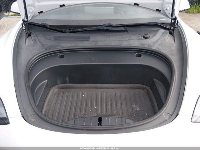 Продаж на аукціоні авто 2021 Tesla Model 3 Performance Dual Motor All-wheel Drive, vin: 5YJ3E1EC6MF868728, номер лоту: 45443064