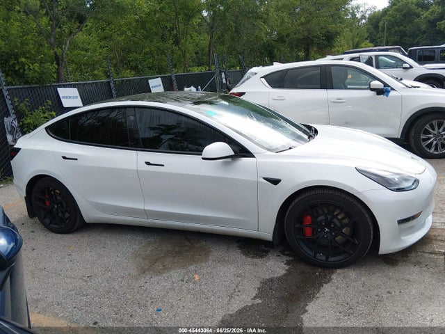 Продаж на аукціоні авто 2021 Tesla Model 3 Performance Dual Motor All-wheel Drive, vin: 5YJ3E1EC6MF868728, номер лоту: 45443064