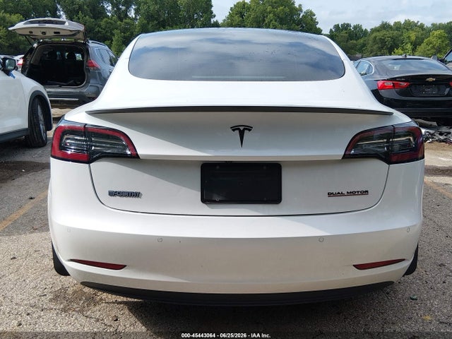 Продаж на аукціоні авто 2021 Tesla Model 3 Performance Dual Motor All-wheel Drive, vin: 5YJ3E1EC6MF868728, номер лоту: 45443064