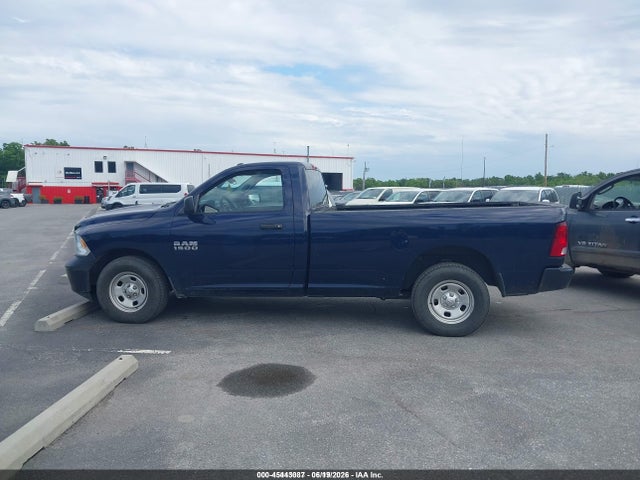 45443087 :رقم المزاد ، 3C6JR6DG2HG701187 vin ، 2017 Ram 1500 Tradesman  4x2 8' Box مزاد بيع