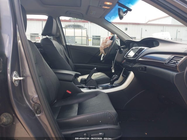 Продаж на аукціоні авто 2017 Honda Accord Ex-l V6, vin: 1HGCR3F81HA041133, номер лоту: 45443138
