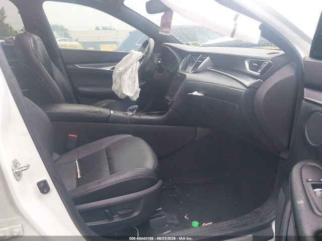 45443156 :رقم المزاد ، 3PCAJ5J31NF101676 vin ، 2022 Infiniti Qx55 Luxe Awd مزاد بيع