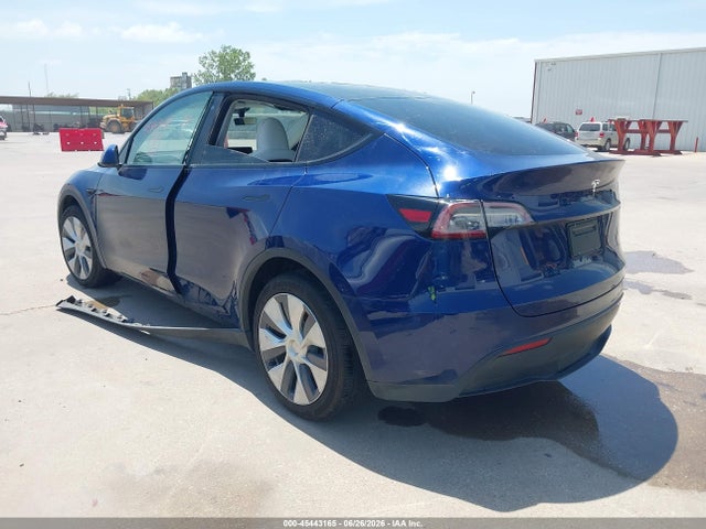 Продажа на аукционе авто 2023 Tesla Model Y Awd/long Range Dual Motor All-wheel Drive, vin: 7SAYGDEE8PA077463, номер лота: 45443165