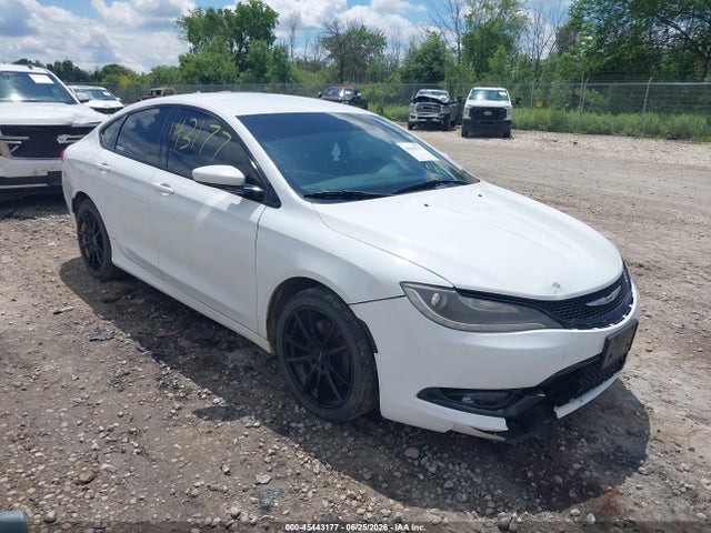 Продажа на аукционе авто 2015 Chrysler 200 S, vin: 1C3CCCDG8FN511999, номер лота: 45443177